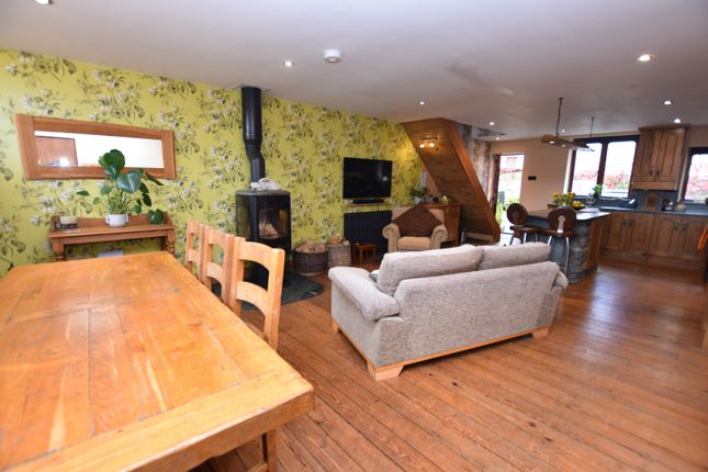 3, Trinity Hall, Ulverston photo 4