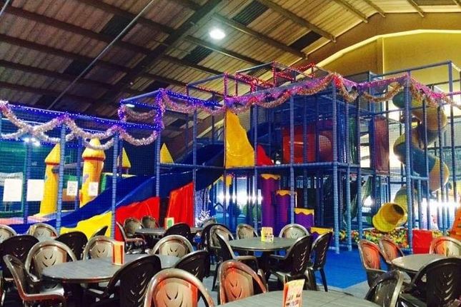 Thumbnail Leisure/hospitality for sale in Spencer Road, Blyth
