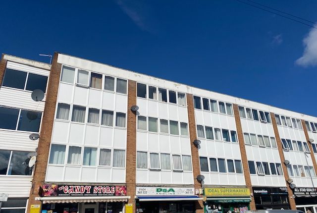 GILLINGHAM photo 2