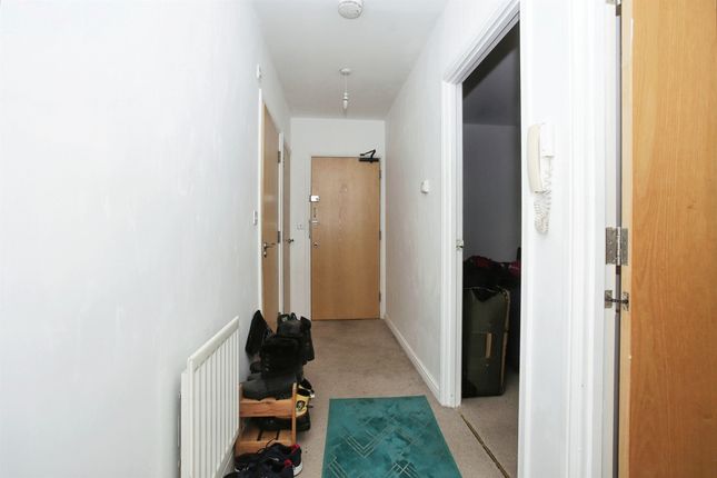 Flat for sale in Evergreen Drive, Hampton Hargate, Peterborough