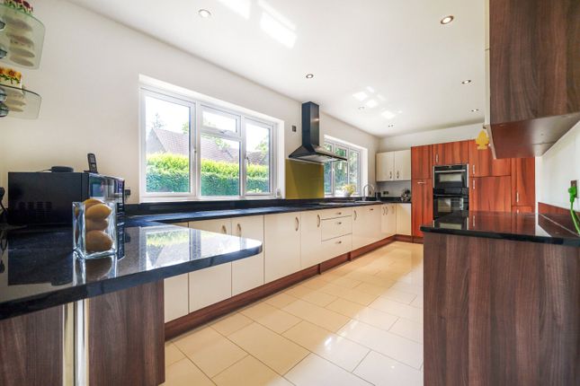 7 Chapel Road photo 3