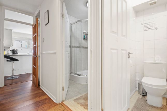Flat for sale in Studley Road, London