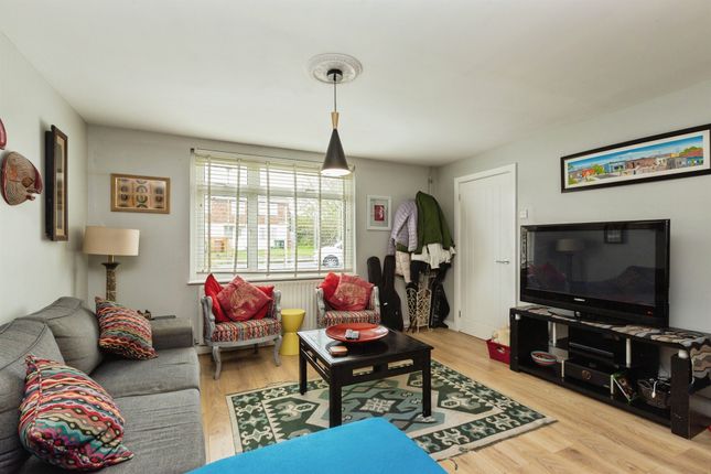 8, Mitchell Close, ABINGDON photo 4
