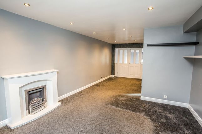 7, Richmond Avenue, Huddersfield photo 3