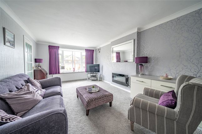 19, Adel Mead, West Yorkshire photo 2