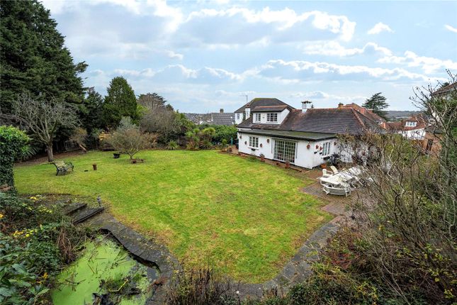 42, Ashurst Road, Cockfosters photo 2