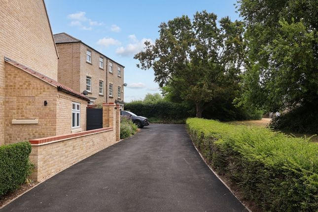 235 Beresford Road, Ely photo 2