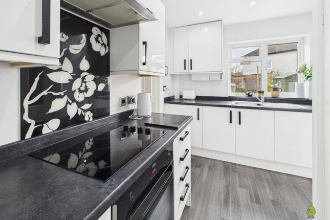 4, Rokesby Close, Welling photo 3