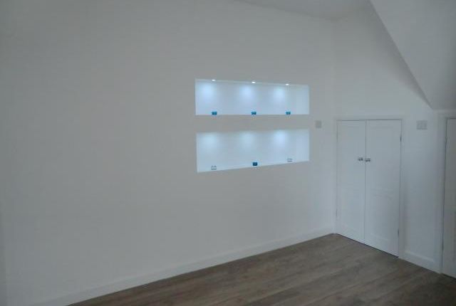 Flat 4, Pembroke Dock photo 5