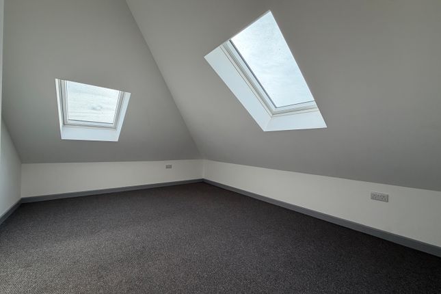 Flat 5, Clifton Road, Southampton photo 4