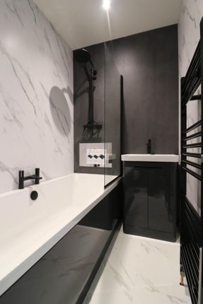 7B Bathroom