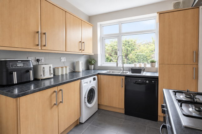 19, Dwellings Lane, Birmingham photo 4