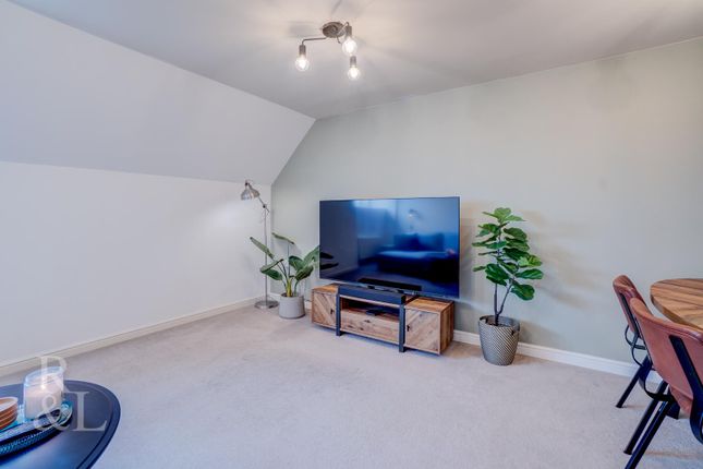 Apartment 34, Regency Point, Radcliffe Road, Nottingham photo 4