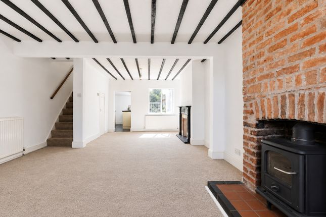 6, Orchard Road, Wellingborough photo 3