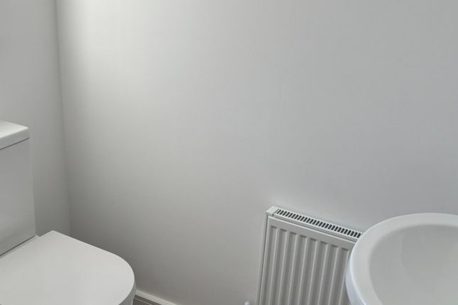 Coronation Way, Wimborne photo 3