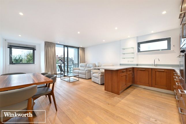 Flat for sale in Palmeira Avenue, Hove, East Sussex
