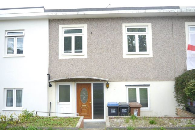 Thumbnail Terraced house to rent in Robins Way, Hatfield