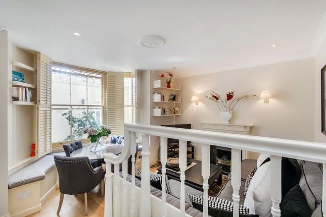 Flat to rent in Queens Gate Place, South Kensington, London