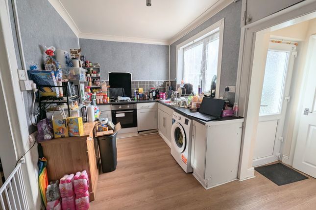 12, Varteg Road, Swansea photo 4