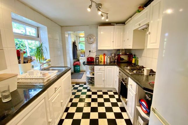 End terrace house for sale in Bourne Road, Bexley