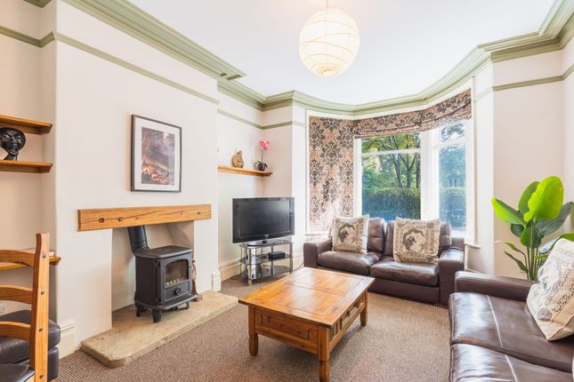 90 Sandford Grove Road, Sheffield photo 2