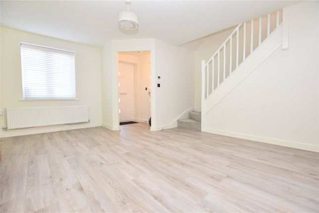 8, Cuthbert Court, Morley photo 4