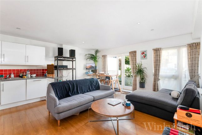 Flat 5, Ferial Court, 78, Furley Road, London photo 2