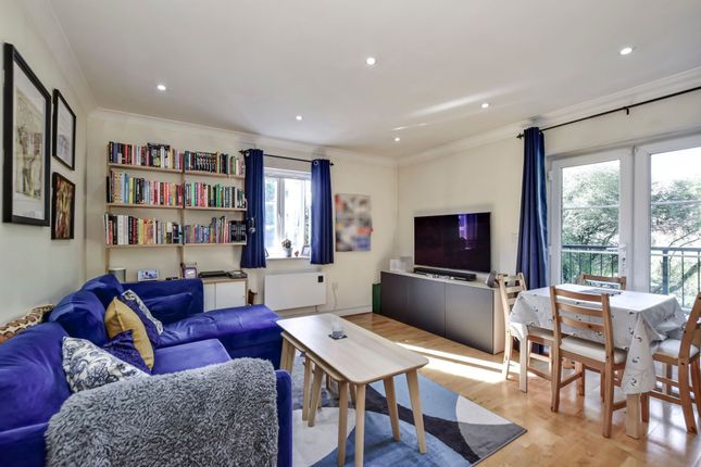 Flat 3, Ridge House Springwell Lane, Rickmansworth photo 2