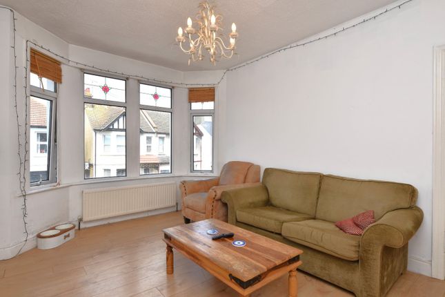 19, St. Andrews Road, Shoeburyness photo 3