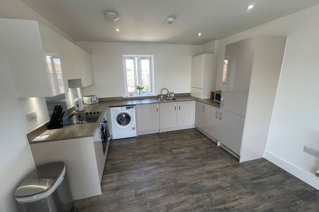 65, Mimas Way, Ipswich photo 3