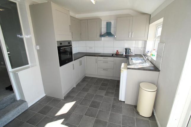 16, Eaton Avenue, Milton Keynes photo 2