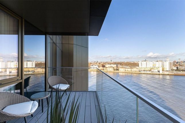 Riverside Quarter, Point Pleasant, London photo 2