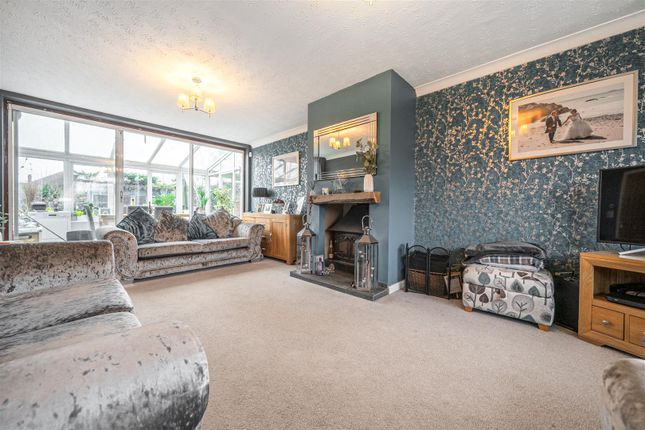 52, Chatsworth Avenue, Winnersh photo 3