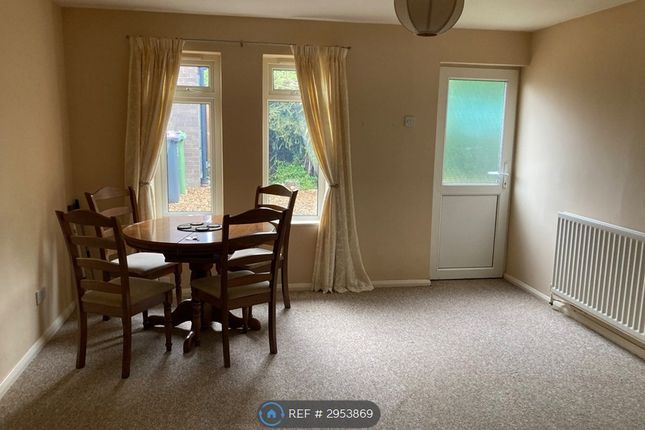 Radnor Court, Leegomery, Telford photo 4