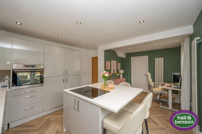 27, Wood Road, Derby photo 2