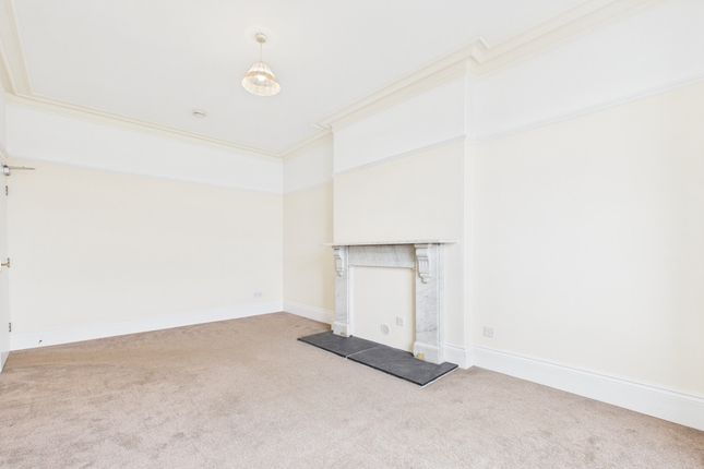Flat Flat 1, Bank House, 27 The Promenade, Arnside photo 4