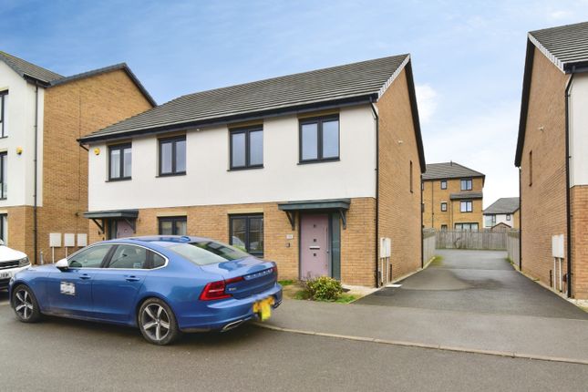 19, Brooks Drive, Rotherham photo 2