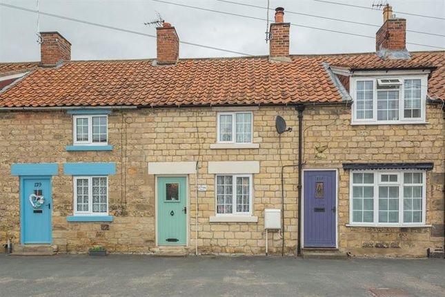 Thumbnail Terraced house for sale in Westgate, Pickering