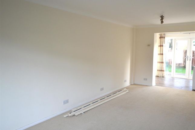 23, Southridge Road, Crowborough photo 3