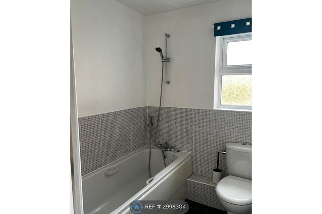 Cirrus Drive, Shinfield, Reading photo 4