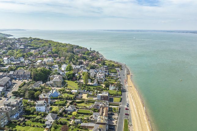 Thumbnail Flat for sale in Period Apartment - Melcombe House, Queens Road, Cowes
