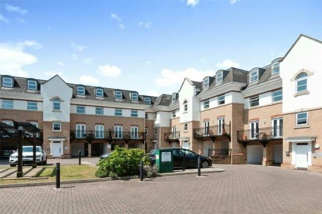 Thumbnail Flat for sale in Flat 22 Prospect Place, Hipley Street, Old Woking, Woking, Surrey