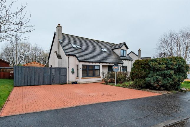 Detached house for sale in Raeburn Common, Pettinain, Lanark