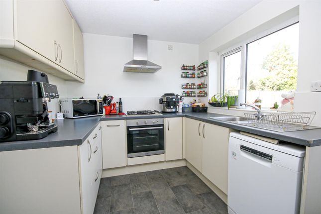 29, Wakehurst Close, Norwich photo 3