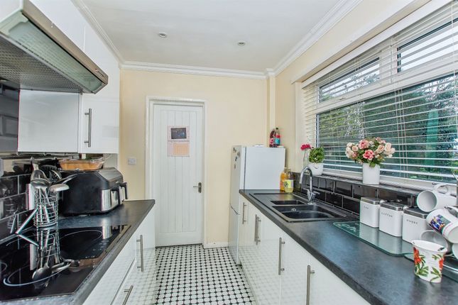 12, Lutton Bank, Spalding photo 3