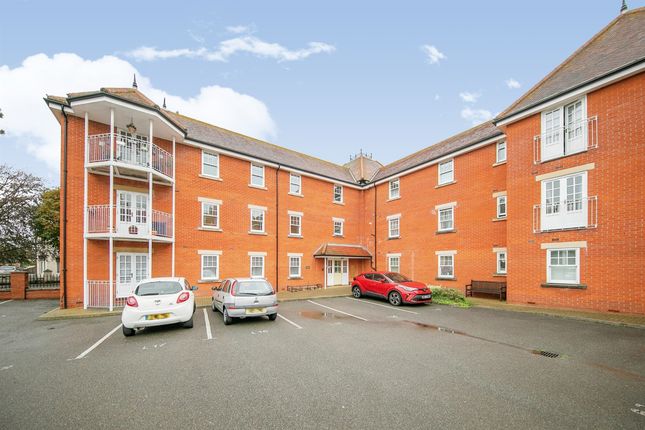 Flat for sale in Thoroughgood Road, Clacton-On-Sea