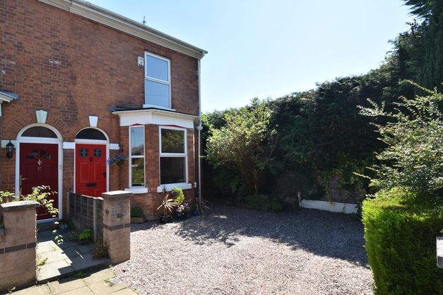 3 bed end terrace house for sale in Somerset Place, Sale M33