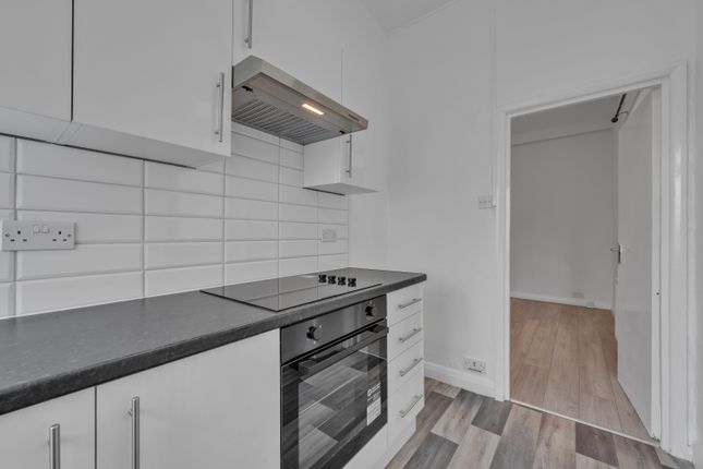 120, Drake House, Stepney Way, London photo 3