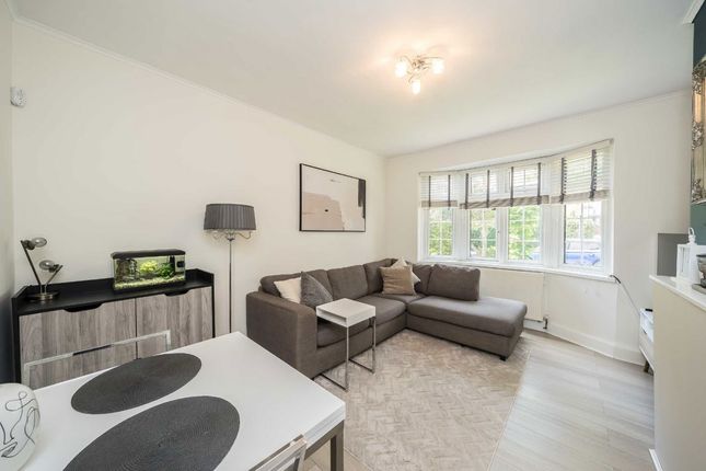 97, Godley Road, London photo 2