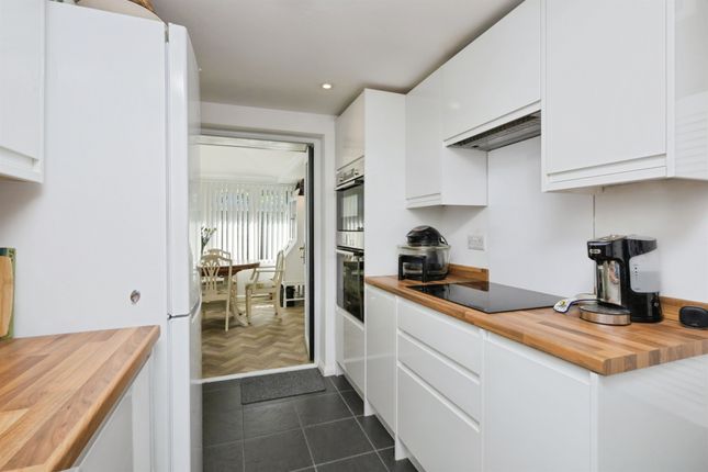 Oak Tree Cottage, Lower Dicker, Hailsham photo 3